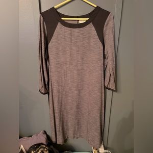 ⚠️🎁3 for $35🎁⚠️ Peppercorn by Anthropology size Medium .Grey and black in color